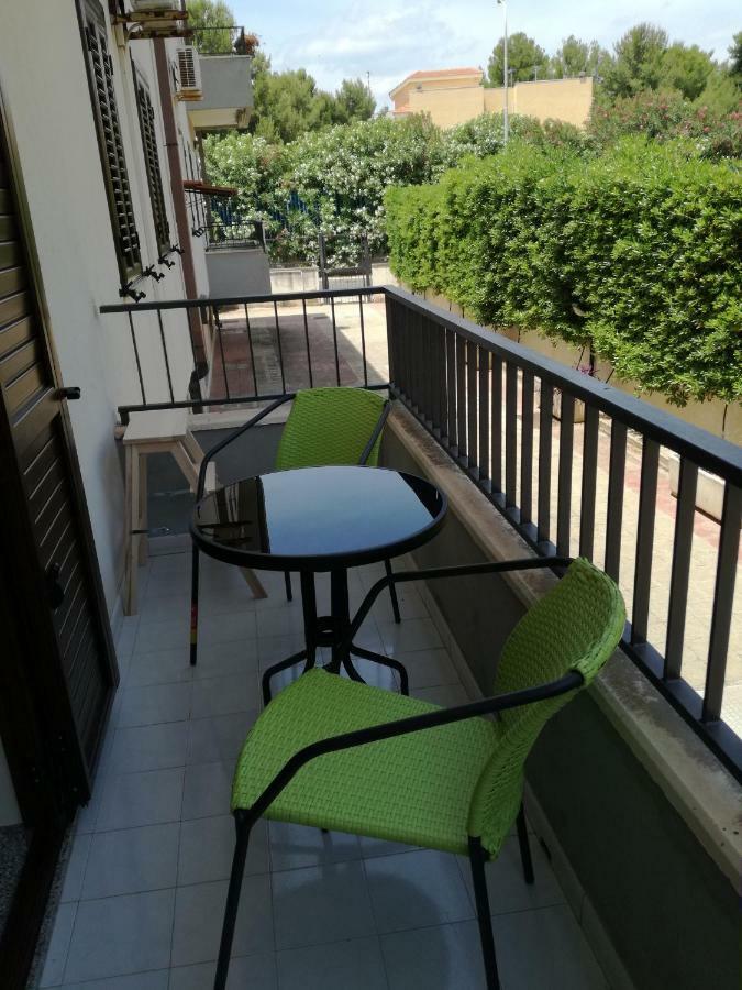 Appartamento Valeria Zona Mare อาโวลา ภายนอก รูปภาพ